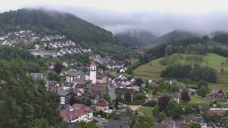 Dieses Bild zeigt eine Webcam-Aufnahme von Ottenhöfen, aufgenommen am Dienstag, den 09.06.2026 um 05:50 Uhr