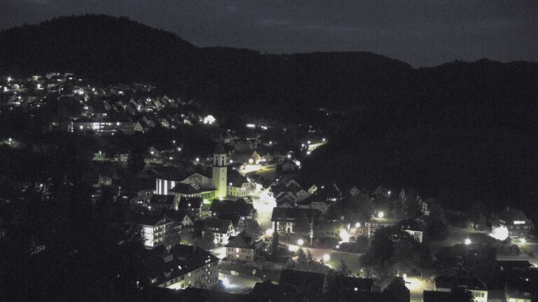 Dieses Bild zeigt eine Webcam-Aufnahme von Ottenhöfen, aufgenommen am Dienstag, den 12.05.2026 um 22:00 Uhr