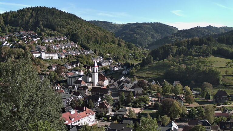 Dieses Bild zeigt eine Webcam-Aufnahme von Ottenhöfen, aufgenommen am Mittwoch, den 23.09.2026 um 16:50 Uhr