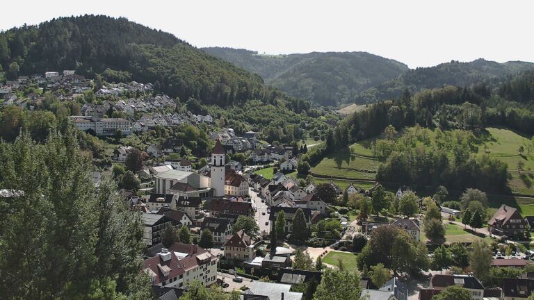 Dieses Bild zeigt eine Webcam-Aufnahme von Ottenhöfen, aufgenommen am Samstag, den 19.09.2026 um 12:40 Uhr