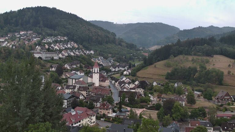Dieses Bild zeigt eine Webcam-Aufnahme von Ottenhöfen, aufgenommen am Dienstag, den 25.08.2026 um 20:00 Uhr