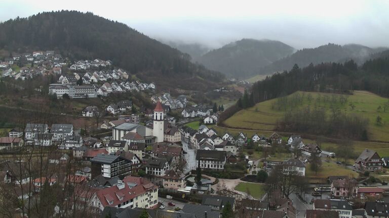 Dieses Bild zeigt eine Webcam-Aufnahme von Ottenhöfen, aufgenommen am Mittwoch, den 11.02.2026 um 13:40 Uhr