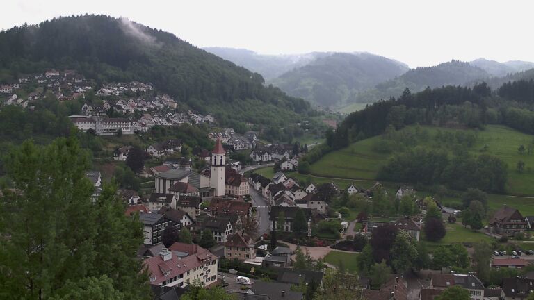 Dieses Bild zeigt eine Webcam-Aufnahme von Ottenhöfen, aufgenommen am Donnerstag, den 07.05.2026 um 11:00 Uhr