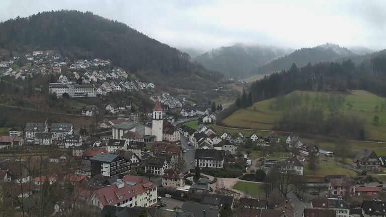 Dieses Bild zeigt eine Webcam-Aufnahme von Ottenhöfen, aufgenommen am Freitag, den 20.02.2026 um 13:00 Uhr