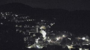 Dieses Bild zeigt eine Webcam-Aufnahme von Ottenhöfen, aufgenommen am Freitag, den 17.07.2026 um 04:00 Uhr