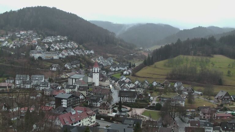 Dieses Bild zeigt eine Webcam-Aufnahme von Ottenhöfen, aufgenommen am Freitag, den 13.02.2026 um 07:40 Uhr