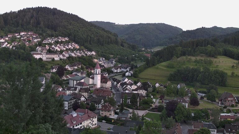 Dieses Bild zeigt eine Webcam-Aufnahme von Ottenhöfen, aufgenommen am Mittwoch, den 27.05.2026 um 21:00 Uhr