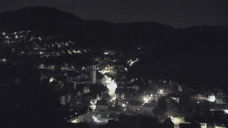 Dieses Bild zeigt eine Webcam-Aufnahme von Ottenhöfen, aufgenommen am Samstag, den 03.10.2026 um 04:00 Uhr