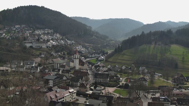 Dieses Bild zeigt eine Webcam-Aufnahme von Ottenhöfen, aufgenommen am Freitag, den 06.03.2026 um 13:00 Uhr