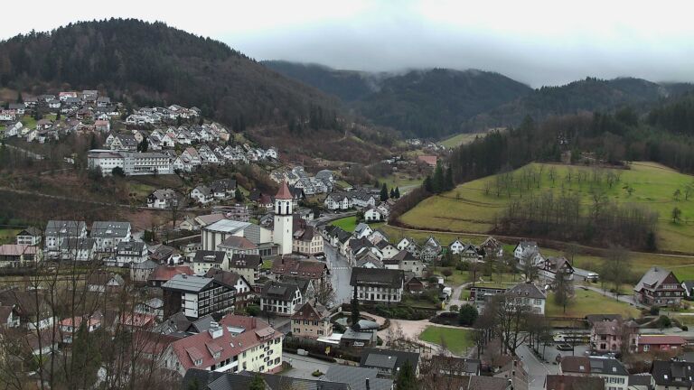 Dieses Bild zeigt eine Webcam-Aufnahme von Ottenhöfen, aufgenommen am Samstag, den 21.02.2026 um 15:00 Uhr