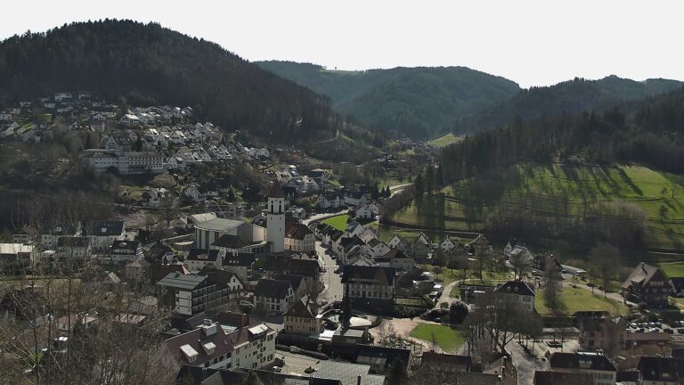 Dieses Bild zeigt eine Webcam-Aufnahme von Ottenhöfen, aufgenommen am Freitag, den 27.02.2026 um 12:00 Uhr