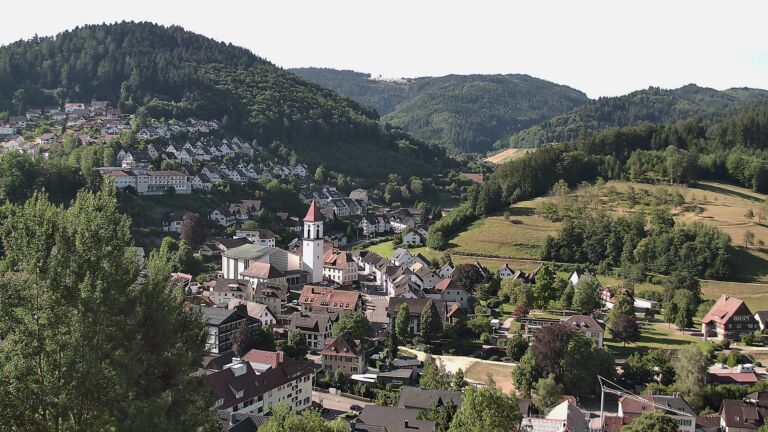 Dieses Bild zeigt eine Webcam-Aufnahme von Ottenhöfen, aufgenommen am Samstag, den 11.07.2026 um 09:00 Uhr