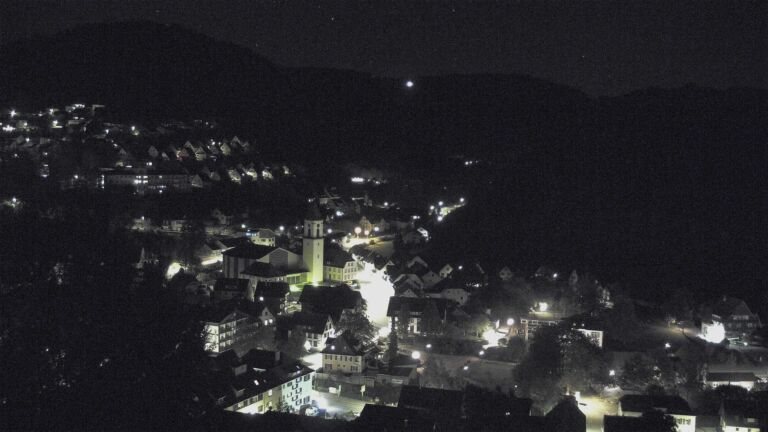 Dieses Bild zeigt eine Webcam-Aufnahme von Ottenhöfen, aufgenommen am Dienstag, den 06.10.2026 um 05:50 Uhr