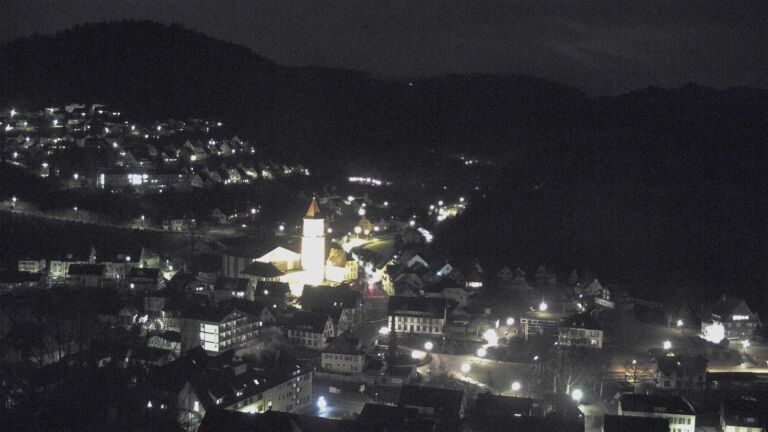 Dieses Bild zeigt eine Webcam-Aufnahme von Ottenhöfen, aufgenommen am Montag, den 26.01.2026 um 22:00 Uhr