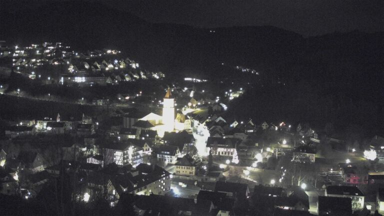 Dieses Bild zeigt eine Webcam-Aufnahme von Ottenhöfen, aufgenommen am Freitag, den 19.12.2025 um 21:30 Uhr