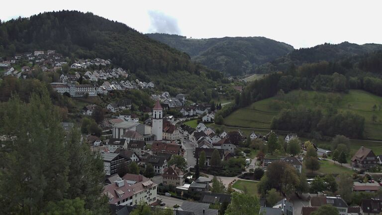 Dieses Bild zeigt eine Webcam-Aufnahme von Ottenhöfen, aufgenommen am Freitag, den 09.10.2026 um 12:40 Uhr