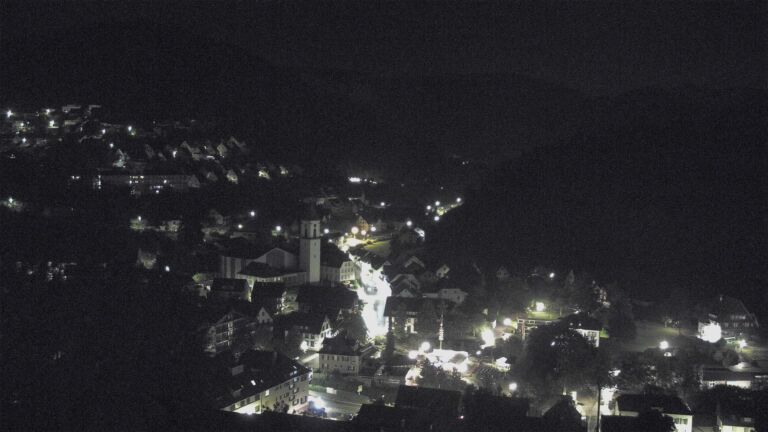 Dieses Bild zeigt eine Webcam-Aufnahme von Ottenhöfen, aufgenommen am Samstag, den 20.06.2026 um 01:30 Uhr