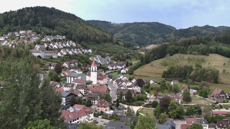 Dieses Bild zeigt eine Webcam-Aufnahme von Ottenhöfen, aufgenommen am Montag, den 07.09.2026 um 07:20 Uhr