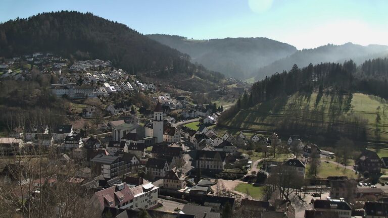 Dieses Bild zeigt eine Webcam-Aufnahme von Ottenhöfen, aufgenommen am Mittwoch, den 25.02.2026 um 13:00 Uhr