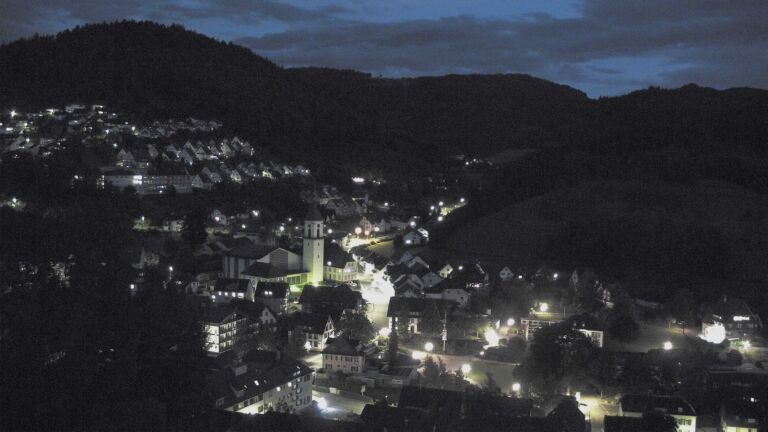 Dieses Bild zeigt eine Webcam-Aufnahme von Ottenhöfen, aufgenommen am Mittwoch, den 10.06.2026 um 22:30 Uhr
