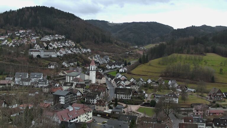 Dieses Bild zeigt eine Webcam-Aufnahme von Ottenhöfen, aufgenommen am Montag, den 16.02.2026 um 10:20 Uhr