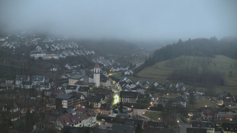 Dieses Bild zeigt eine Webcam-Aufnahme von Ottenhöfen, aufgenommen am Samstag, den 14.02.2026 um 18:00 Uhr