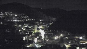 Dieses Bild zeigt eine Webcam-Aufnahme von Ottenhöfen, aufgenommen am Freitag, den 16.10.2026 um 20:40 Uhr