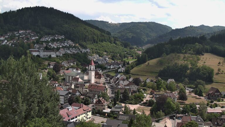 Dieses Bild zeigt eine Webcam-Aufnahme von Ottenhöfen, aufgenommen am Donnerstag, den 16.07.2026 um 15:20 Uhr