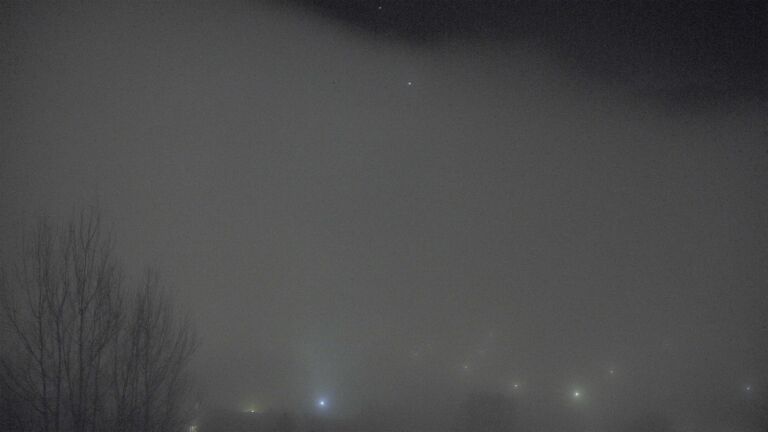 Dieses Bild zeigt eine Webcam-Aufnahme von Ottenhöfen, aufgenommen am Sonntag, den 08.02.2026 um 20:50 Uhr