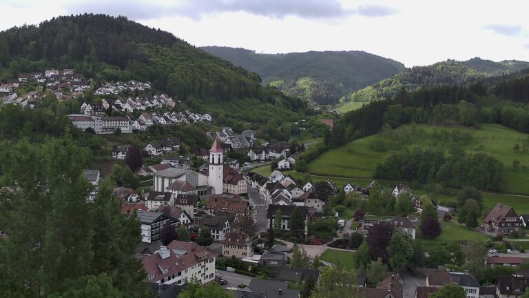 Dieses Bild zeigt eine Webcam-Aufnahme von Ottenhöfen, aufgenommen am Dienstag, den 12.05.2026 um 09:20 Uhr