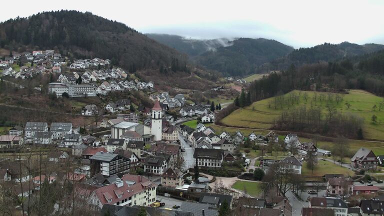 Dieses Bild zeigt eine Webcam-Aufnahme von Ottenhöfen, aufgenommen am Dienstag, den 17.02.2026 um 11:00 Uhr