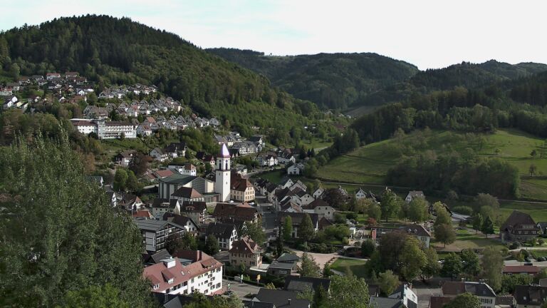 Dieses Bild zeigt eine Webcam-Aufnahme von Ottenhöfen, aufgenommen am Montag, den 21.09.2026 um 16:30 Uhr