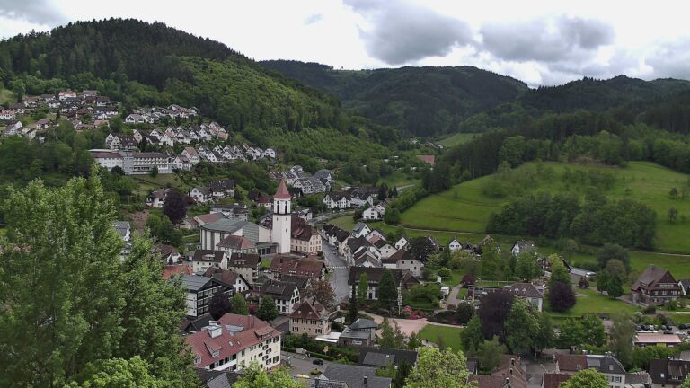 Dieses Bild zeigt eine Webcam-Aufnahme von Ottenhöfen, aufgenommen am Donnerstag, den 14.05.2026 um 14:40 Uhr