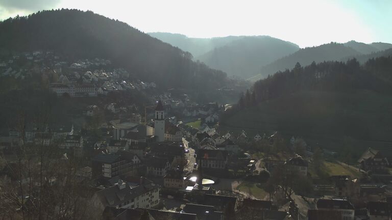 Dieses Bild zeigt eine Webcam-Aufnahme von Ottenhöfen, aufgenommen am Donnerstag, den 25.12.2025 um 11:20 Uhr