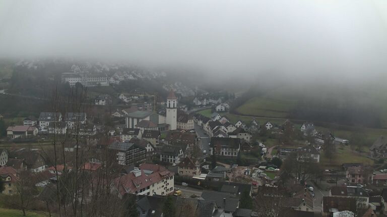 Dieses Bild zeigt eine Webcam-Aufnahme von Ottenhöfen, aufgenommen am Samstag, den 13.12.2025 um 11:50 Uhr