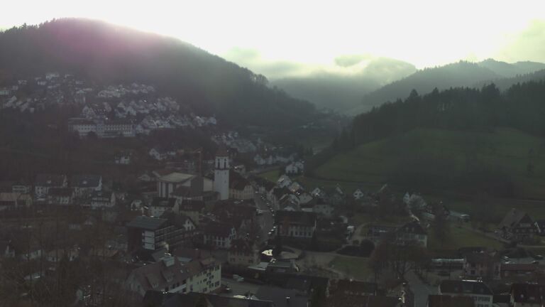 Dieses Bild zeigt eine Webcam-Aufnahme von Ottenhöfen, aufgenommen am Dienstag, den 23.12.2025 um 10:10 Uhr