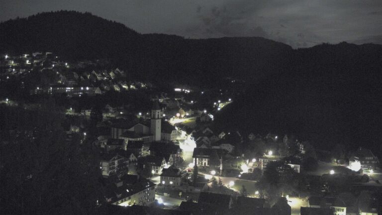 Dieses Bild zeigt eine Webcam-Aufnahme von Ottenhöfen, aufgenommen am Sonntag, den 03.05.2026 um 02:00 Uhr