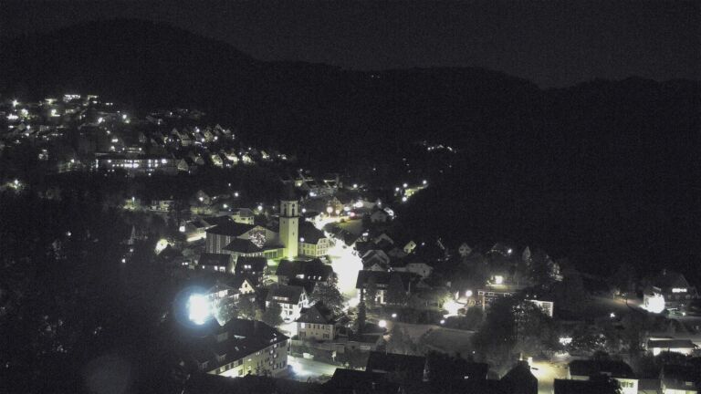 Dieses Bild zeigt eine Webcam-Aufnahme von Ottenhöfen, aufgenommen am Montag, den 12.10.2026 um 20:40 Uhr