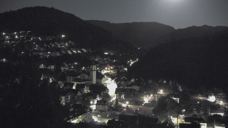 Dieses Bild zeigt eine Webcam-Aufnahme von Ottenhöfen, aufgenommen am Dienstag, den 28.07.2026 um 00:00 Uhr