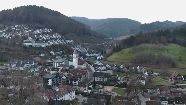 Dieses Bild zeigt eine Webcam-Aufnahme von Ottenhöfen, aufgenommen am Sonntag, den 08.03.2026 um 06:50 Uhr