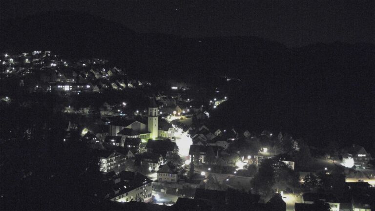 Dieses Bild zeigt eine Webcam-Aufnahme von Ottenhöfen, aufgenommen am Montag, den 05.10.2026 um 22:00 Uhr