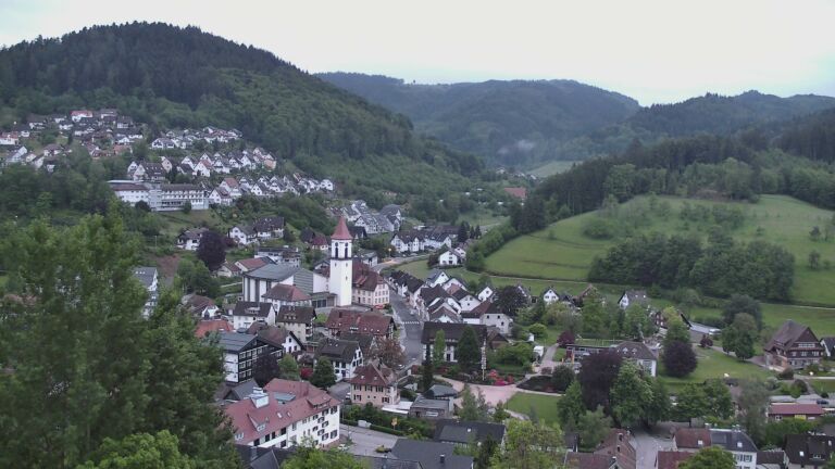 Dieses Bild zeigt eine Webcam-Aufnahme von Ottenhöfen, aufgenommen am Samstag, den 16.05.2026 um 05:50 Uhr