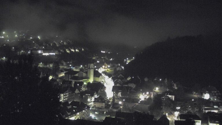 Dieses Bild zeigt eine Webcam-Aufnahme von Ottenhöfen, aufgenommen am Sonntag, den 18.10.2026 um 06:40 Uhr
