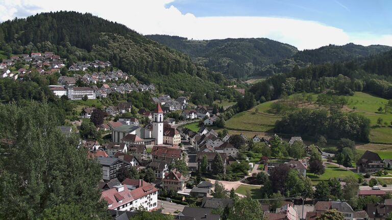 Dieses Bild zeigt eine Webcam-Aufnahme von Ottenhöfen, aufgenommen am Dienstag, den 23.06.2026 um 16:30 Uhr