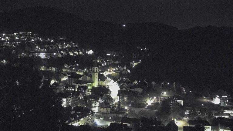 Dieses Bild zeigt eine Webcam-Aufnahme von Ottenhöfen, aufgenommen am Mittwoch, den 07.10.2026 um 20:10 Uhr