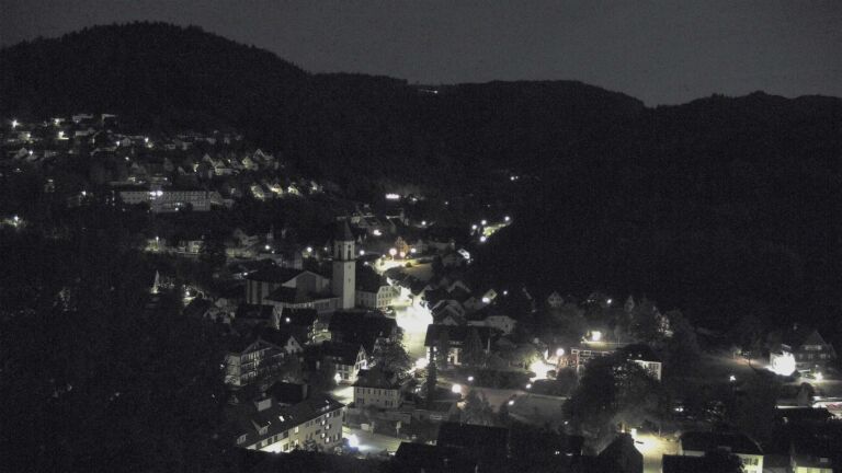 Dieses Bild zeigt eine Webcam-Aufnahme von Ottenhöfen, aufgenommen am Freitag, den 25.09.2026 um 04:00 Uhr