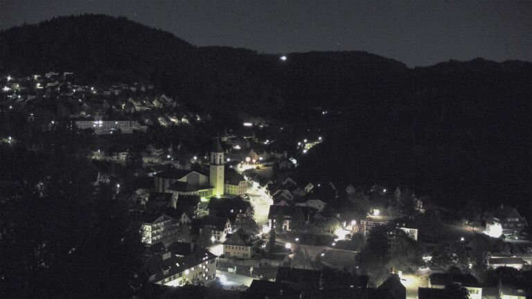 Dieses Bild zeigt eine Webcam-Aufnahme von Ottenhöfen, aufgenommen am Samstag, den 26.09.2026 um 06:00 Uhr