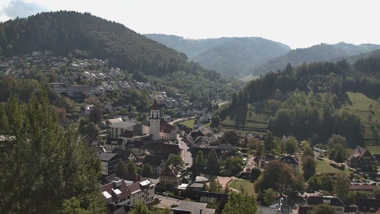 Dieses Bild zeigt eine Webcam-Aufnahme von Ottenhöfen, aufgenommen am Dienstag, den 06.10.2026 um 12:50 Uhr