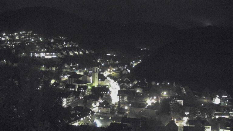 Dieses Bild zeigt eine Webcam-Aufnahme von Ottenhöfen, aufgenommen am Mittwoch, den 21.10.2026 um 19:40 Uhr