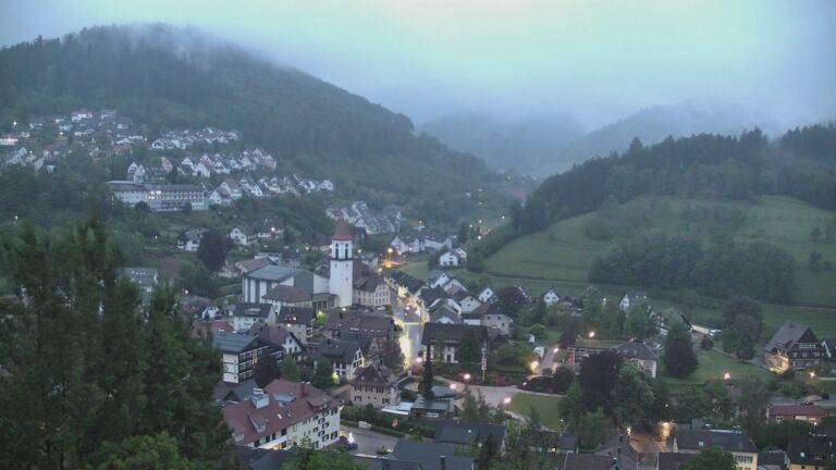 Dieses Bild zeigt eine Webcam-Aufnahme von Ottenhöfen, aufgenommen am Donnerstag, den 07.05.2026 um 05:40 Uhr